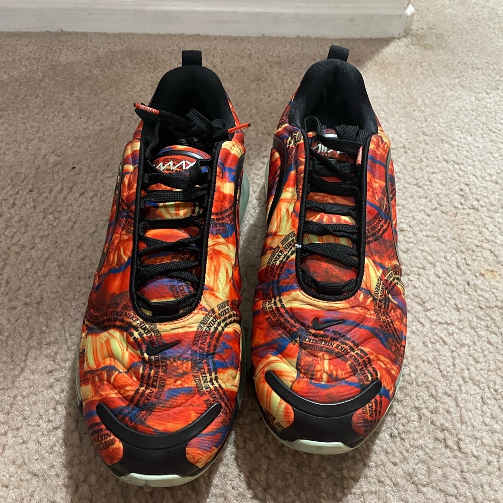 Nike Air Max720 - Picture 3 of 5